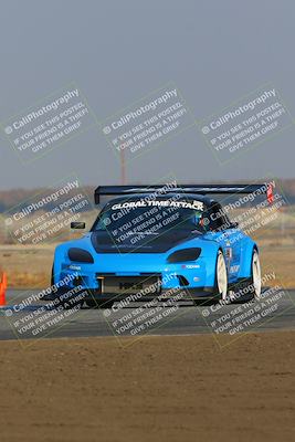 media/Nov-12-2022-GTA Finals Buttonwillow (Sat) [[f6daed5954]]/Group 2/Session 1 (Sweeper)/